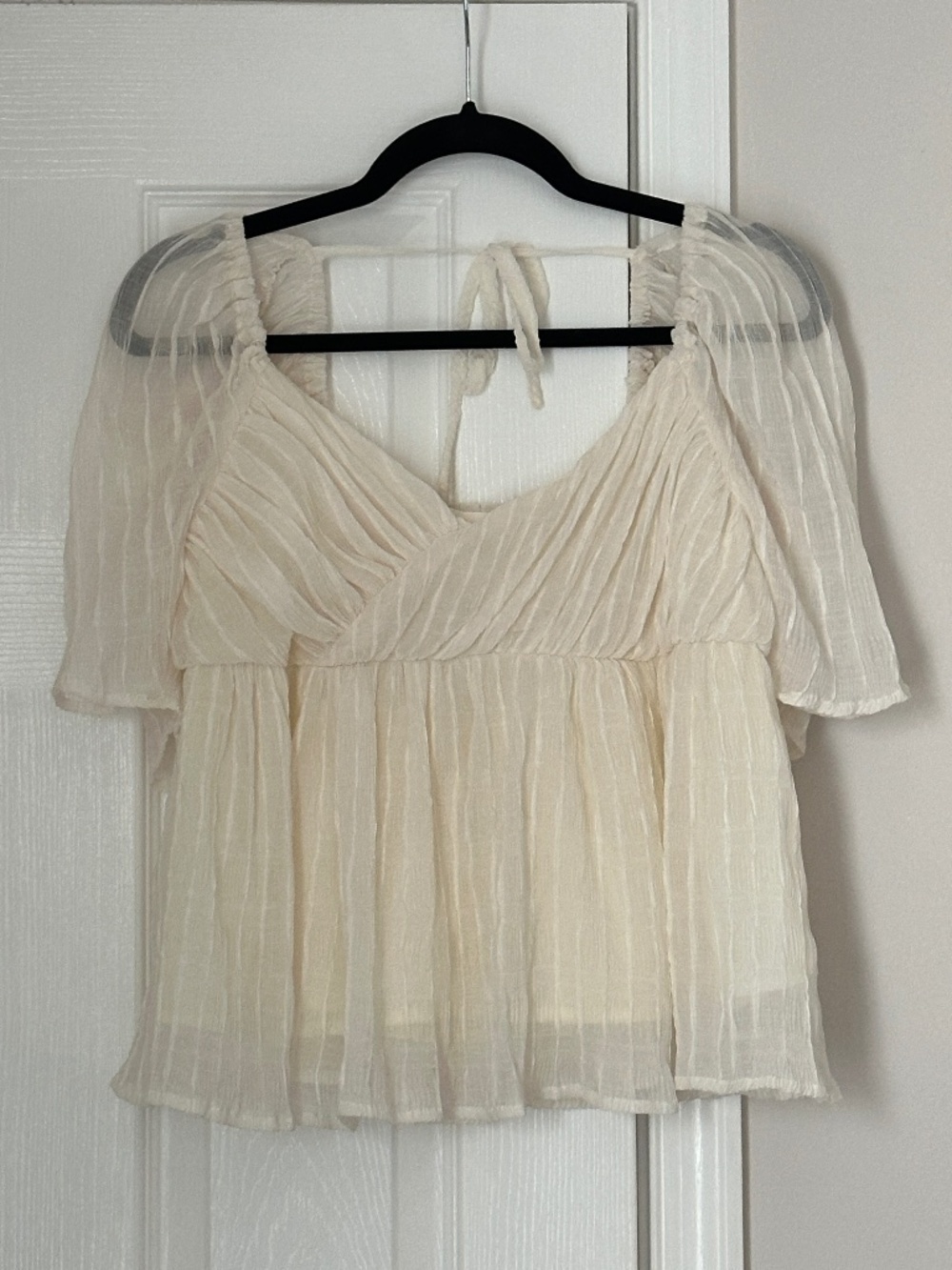 Bohme Babydoll Ivory Top Tie Back Flowy Boho Romantic Short Sleeve Medium Date